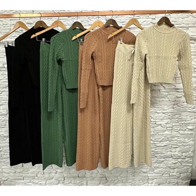 Barcelona Knit Set (27)