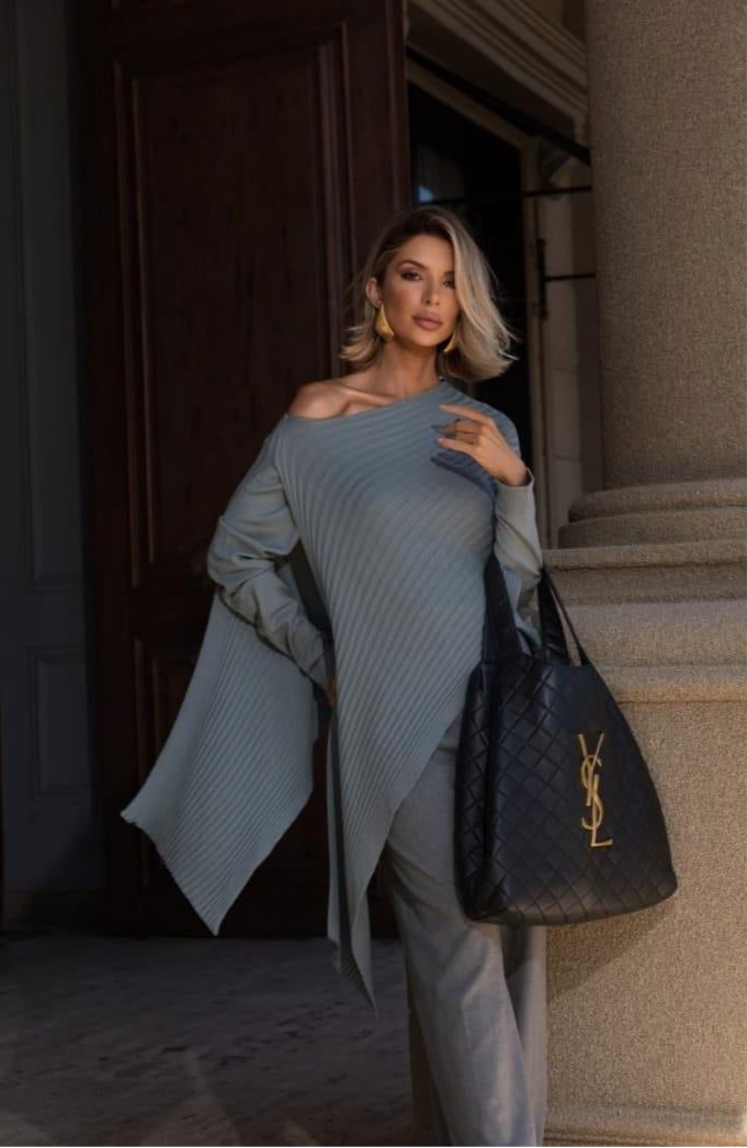 Recife Knit Blouse (102)