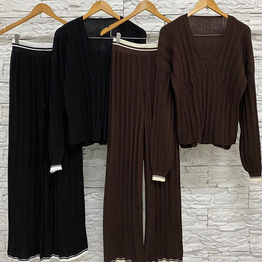 Hong Kong Knit Set (23)